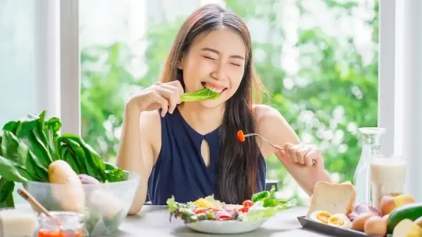 Ăn Chay Có Được Ăn Mì Tôm Không? Hướng Dẫn Lựa Chọn An Toàn
