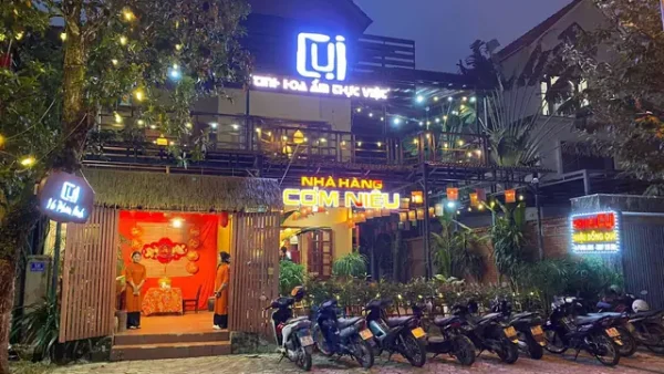 Ăn Gì Ở Hà Tĩnh: Khám Phá Đặc Sản & Quán Ngon Nổi Tiếng Nhất