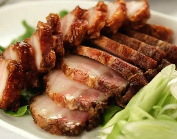 Cách Làm Ba Chỉ Quay Lò Nướng Da Giòn Rụm, Thịt Mềm Mọng Chuẩn Vị Cách Làm Ba Chỉ Quay Lò Nướng Da Giòn Rụm, Thịt Mềm Mọng Chuẩn Vị