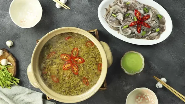 Hướng Dẫn Chi Tiết Cách Làm Bạch Tuộc Nhúng Lá Me Giòn Ngon, Thơm Lừng