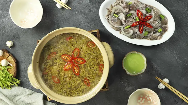 Hướng Dẫn Chi Tiết Cách Làm Bạch Tuộc Nhúng Lá Me Giòn Ngon, Thơm Lừng Hướng Dẫn Chi Tiết Cách Làm Bạch Tuộc Nhúng Lá Me Giòn Ngon, Thơm Lừng