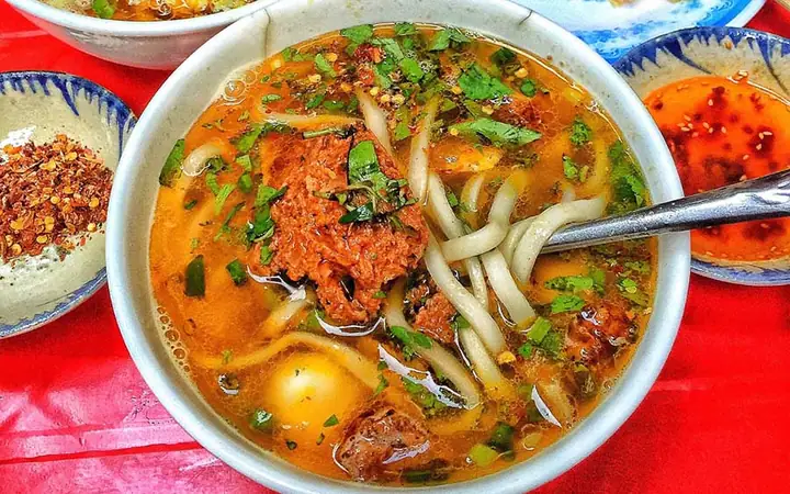 Top 10 Quán Bánh Canh Chả Cá Đà Lạt Ngon Nức Tiếng & Review Chi Tiết Top 10 Quán Bánh Canh Chả Cá Đà Lạt Ngon Nức Tiếng & Review Chi Tiết