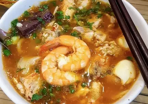 Bánh Canh Ghẹ Xã Đàn Ngon Nhất: Review Quán Nổi Tiếng & Kinh Nghiệm Chọn Lựa