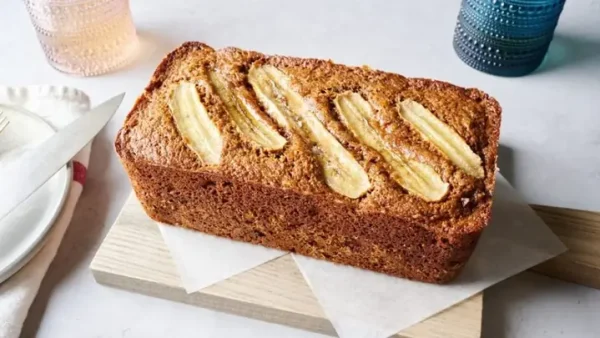 Bánh Chuối Yến Mạch Bao Nhiêu Calo & Cách Ăn Để Giữ Dáng Chuẩn