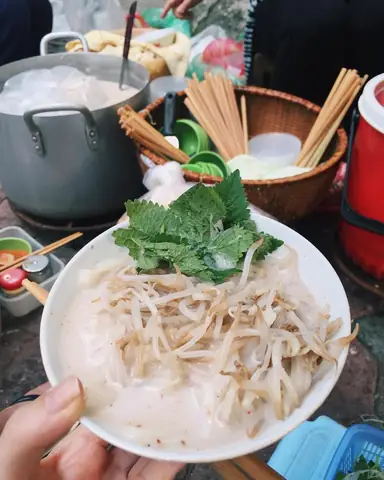 Khám Phá Bánh Đúc Lạc Hà Nội: Hướng Dẫn Chi Tiết Từ Cách Làm Đến Địa Điểm Ngon Khám Phá Bánh Đúc Lạc Hà Nội: Hướng Dẫn Chi Tiết Từ Cách Làm Đến Địa Điểm Ngon