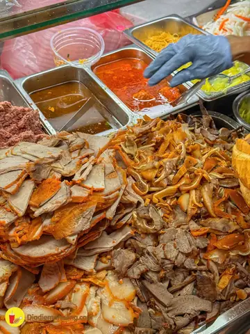 Bánh Mì Phá Lấu Trứng: Khám Phá Địa Điểm Ngon, Giá Rẻ Và Cách Làm Chuẩn Vị Bánh Mì Phá Lấu Trứng: Khám Phá Địa Điểm Ngon, Giá Rẻ Và Cách Làm Chuẩn Vị