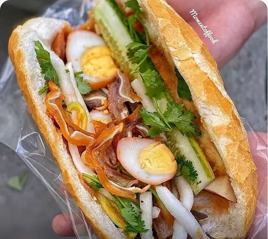 Bánh Mì Phá Lấu Trứng: Khám Phá Địa Điểm Ngon, Giá Rẻ Và Cách Làm Chuẩn Vị Bánh Mì Phá Lấu Trứng: Khám Phá Địa Điểm Ngon, Giá Rẻ Và Cách Làm Chuẩn Vị