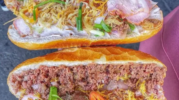 Bánh Mì Phải Có Pate: Khám Phá Sự Kết Hợp Hoàn Hảo Và Cách Làm Pate Ngon Chuẩn Vị