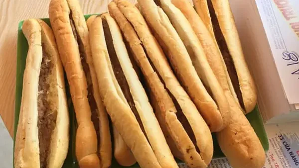 Bánh Mì Que Chip Chip: Địa Chỉ, Menu Và Đánh Giá Chi Tiết