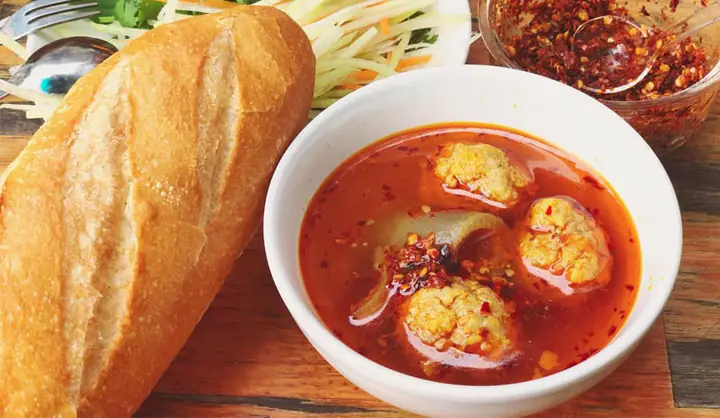 Khám Phá 12+ Quán Bánh Mì Xíu Mại Đà Lạt Ngon Nổi Tiếng Nhất Định Phải Thử Khám Phá 12+ Quán Bánh Mì Xíu Mại Đà Lạt Ngon Nổi Tiếng Nhất Định Phải Thử