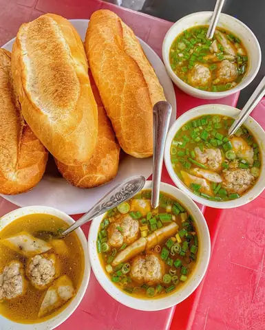 Khám Phá 12+ Quán Bánh Mì Xíu Mại Đà Lạt Ngon Nổi Tiếng Nhất Định Phải Thử Khám Phá 12+ Quán Bánh Mì Xíu Mại Đà Lạt Ngon Nổi Tiếng Nhất Định Phải Thử