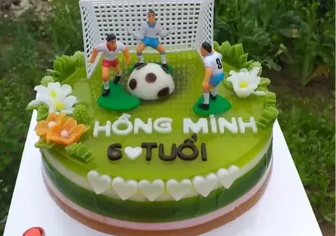 Khám Phá Mẫu Bánh Sinh Nhật Rau Câu Đẹp Cho Bé Trai Độc Đáo & Sáng Tạo