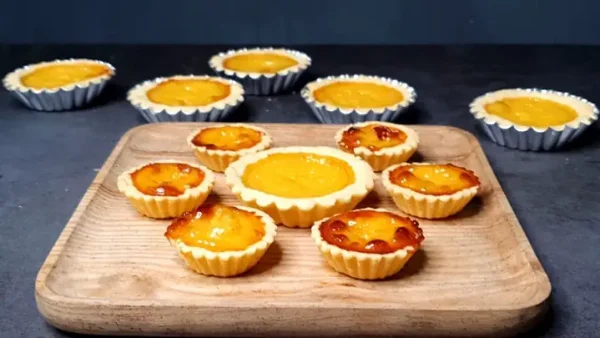 Bánh Tart Trứng Bao Nhiêu Calo? Ăn Có Mập Không Và Cách Ăn Khoa Học