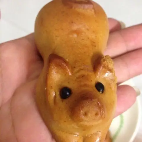 Bánh Trung Thu Hình Con Heo: Ý Nghĩa, Cách Làm & Nơi Mua Ngon Bánh Trung Thu Hình Con Heo: Ý Nghĩa, Cách Làm & Nơi Mua Ngon