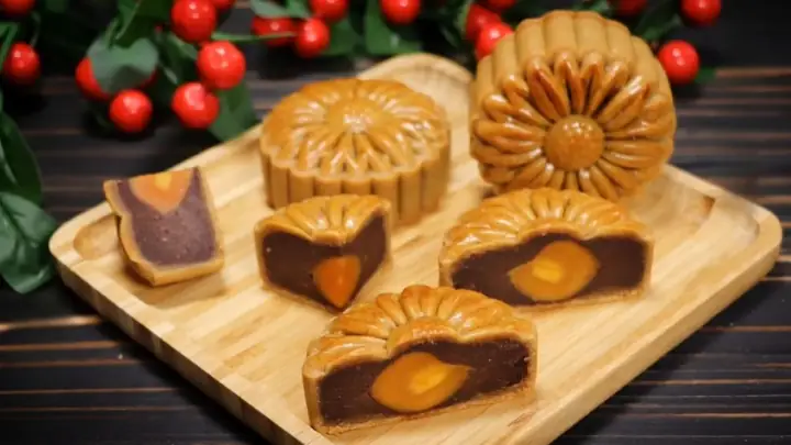 Cách Làm Bánh Trung Thu Nhân Đậu Đỏ Thơm Ngon Tại Nhà Chuẩn Vị Cách Làm Bánh Trung Thu Nhân Đậu Đỏ Thơm Ngon Tại Nhà Chuẩn Vị