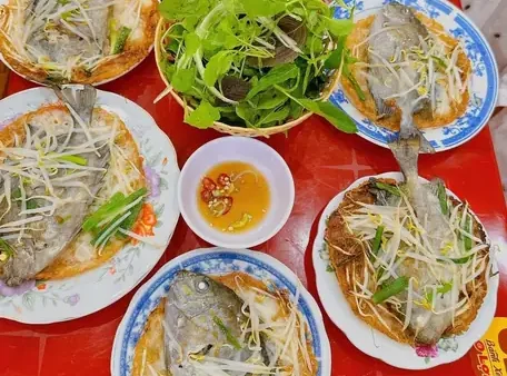 Khám Phá Bánh Xèo Cá Kình Huế: Bí Quyết Đặc Sản & Địa Điểm Ngon Chuẩn Vị
