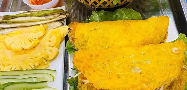 Bánh Xèo Cô Út Ba: Địa Điểm, Đánh Giá & Kinh Nghiệm Thưởng Thức Bánh Xèo Cô Út Ba: Địa Điểm, Đánh Giá & Kinh Nghiệm Thưởng Thức