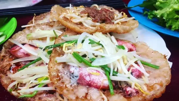 Top 10 Quán Bánh Xèo Mực Nha Trang Ngon Chuẩn Vị & Kinh Nghiệm Thưởng Thức