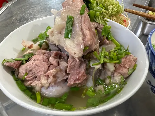 Bún Giò Heo Hóc Môn: Địa Điểm, Kinh Nghiệm Và Review Chi Tiết Bún Giò Heo Hóc Môn: Địa Điểm, Kinh Nghiệm Và Review Chi Tiết