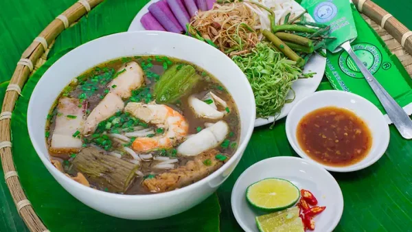 Bún Mắm Xuất Phát Từ Đâu? Từ Ẩm Thực Khmer Đến Đặc Sản Miền Tây