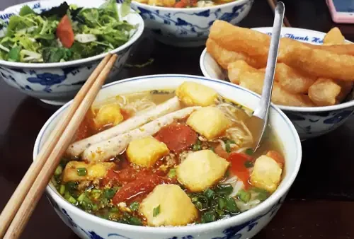 Bún Riêu Cua Thanh Hồng: Địa Chỉ, Review Và Những Điều Cần Biết Ở Hà Nội