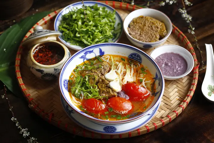 Khám Phá Bún Riêu Ốc Hà Nội: Top Quán Ngon & Cách Thưởng Thức Chuẩn Vị Khám Phá Bún Riêu Ốc Hà Nội: Top Quán Ngon & Cách Thưởng Thức Chuẩn Vị
