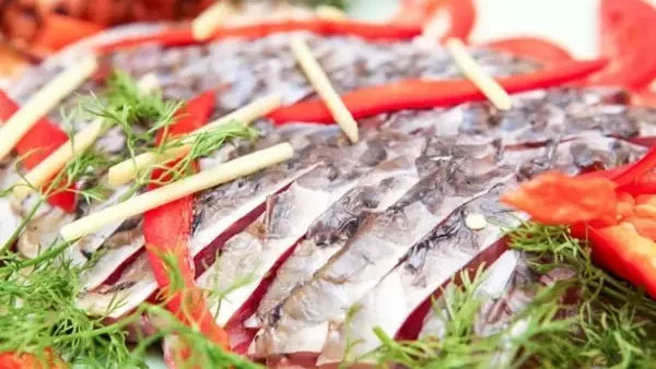 Hướng Dẫn Chi Tiết Cách Nấu Lẩu Cá Mú Kiểu Thái Thơm Ngon Chuẩn Vị