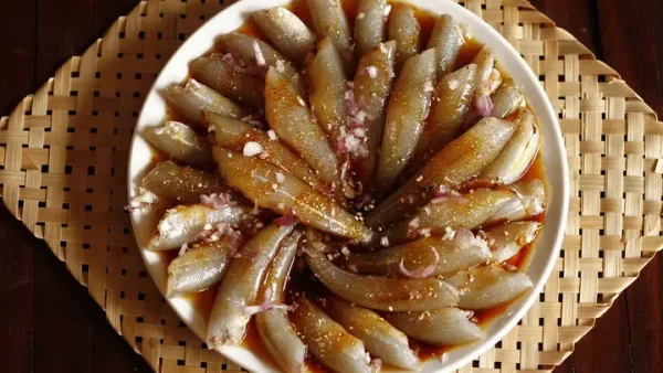 Cách Làm Cá Nục Kho Kiểu Huế Chuẩn Vị, Đậm Đà, Hao Cơm