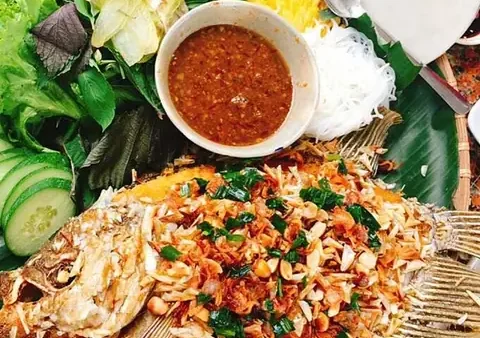 Cá Tai Tượng Chiên Xù Cuốn Bánh Tráng: Hướng Dẫn Chi Tiết Từ A-Z