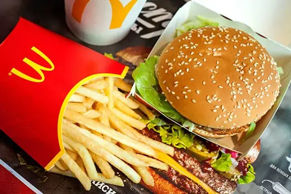 Khám Phá Thế Giới Các Món Ăn Fast Food Phổ Biến & Cách Thưởng Thức Ngon Khám Phá Thế Giới Các Món Ăn Fast Food Phổ Biến & Cách Thưởng Thức Ngon