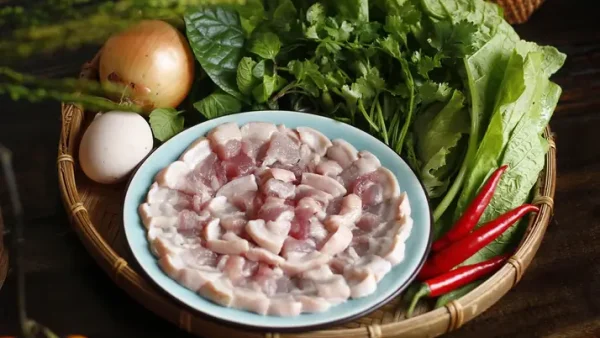 Cách Chế Biến Bánh Xèo Giòn Rụm, Thơm Nổi Tại Nhà: Nguyên Liệu Và Các Bước Làm