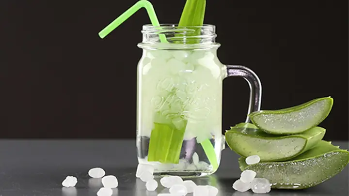Cách Chế Biến Nha Đam Tươi Ăn Giòn Ngọt, Không Đắng, Không Nhớt Cách Chế Biến Nha Đam Tươi Ăn Giòn Ngọt, Không Đắng, Không Nhớt