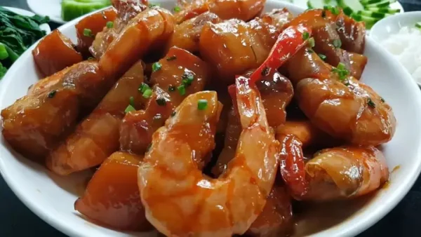 Cách Kho Tôm Với Thịt Ba Chỉ Ngon Chuẩn Vị, Thơm Lừng Bắt Cơm