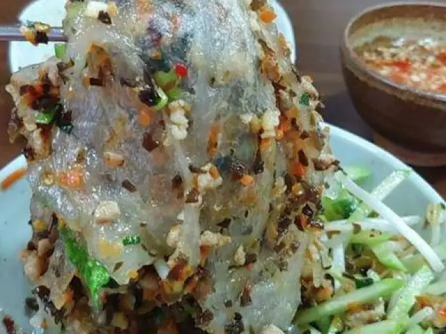 Hướng Dẫn Làm Bánh Cuốn Tại Nhà Bằng Nồi Hấp: Bí Quyết Thành Công Từ Lần Đầu Hướng Dẫn Làm Bánh Cuốn Tại Nhà Bằng Nồi Hấp: Bí Quyết Thành Công Từ Lần Đầu