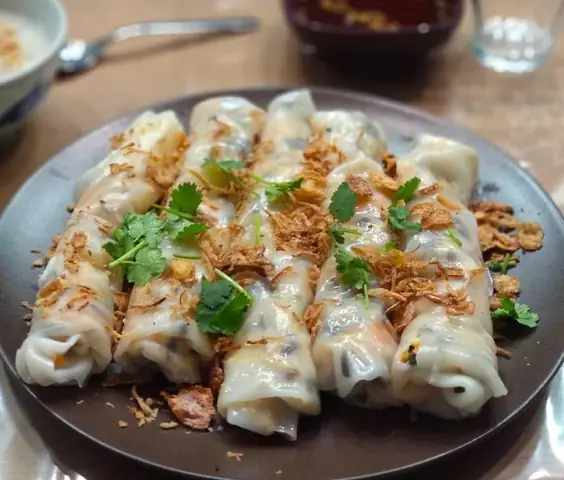 Hướng Dẫn Làm Bánh Cuốn Tại Nhà Bằng Nồi Hấp: Bí Quyết Thành Công Từ Lần Đầu Hướng Dẫn Làm Bánh Cuốn Tại Nhà Bằng Nồi Hấp: Bí Quyết Thành Công Từ Lần Đầu