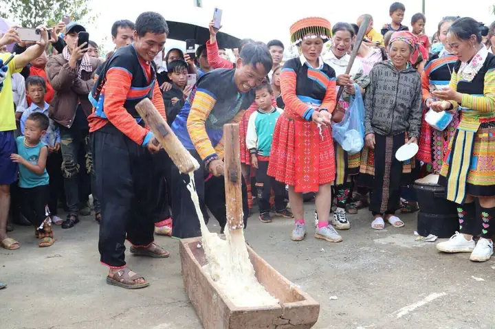 Hướng Dẫn Chi Tiết Cách Làm Bánh Dày Giã Tay Chuẩn Vị Truyền Thống Hướng Dẫn Chi Tiết Cách Làm Bánh Dày Giã Tay Chuẩn Vị Truyền Thống