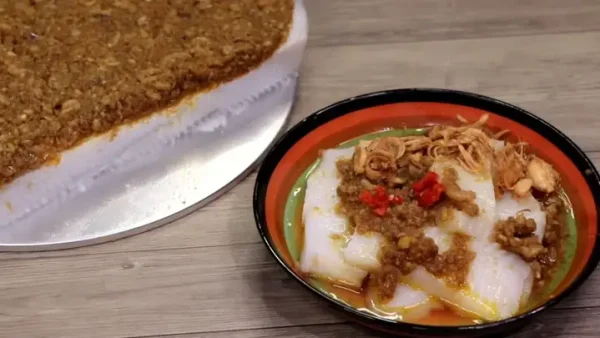Hướng Dẫn Chi Tiết Cách Làm Bánh Đúc Mặn Kiểu Người Hoa Chuẩn Vị