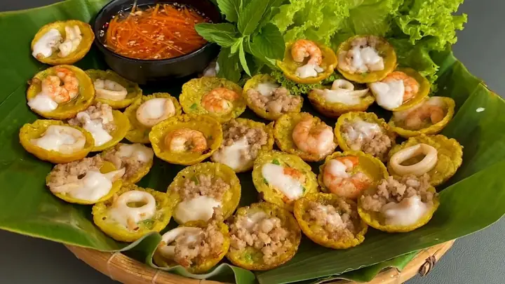 Cách Làm Bánh Khọt Bằng Bột Pha Sẵn: Công Thức Tỷ Lệ Và Mẹo Bánh Giòn Cách Làm Bánh Khọt Bằng Bột Pha Sẵn: Công Thức Tỷ Lệ Và Mẹo Bánh Giòn