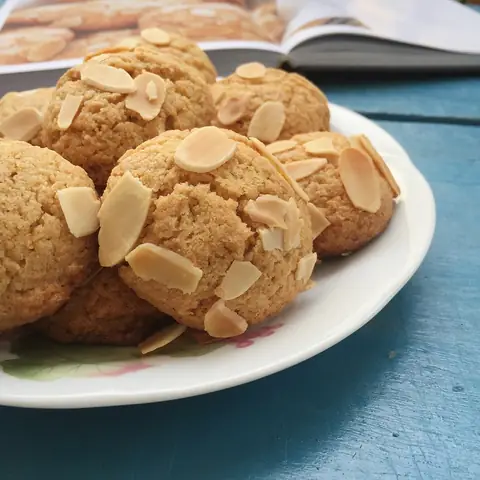 Cách Làm Bánh Quy Truyền Thống Nhân Dừa Dễ Thành Công Cách Làm Bánh Quy Truyền Thống Nhân Dừa Dễ Thành Công