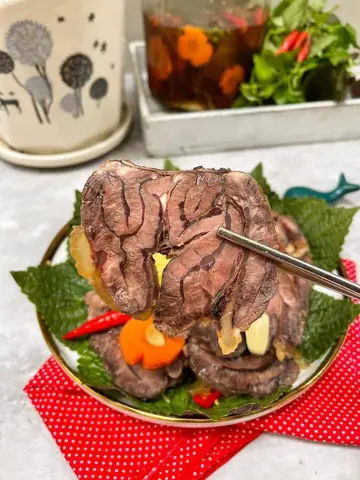 Cách Làm Bắp Bò Ngâm Xì Dầu Thơm Ngon Chuẩn Vị Tại Nhà Cách Làm Bắp Bò Ngâm Xì Dầu Thơm Ngon Chuẩn Vị Tại Nhà