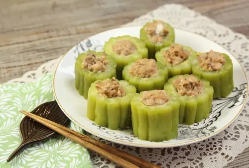 Cách Làm Khổ Qua Nhồi Thịt Hấp Chuẩn Vị, Ít Đắng, Thanh Mát