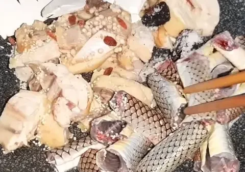 Cách Làm Lẩu Rắn Gà Thơm Ngon Chuẩn Vị Miền Tây