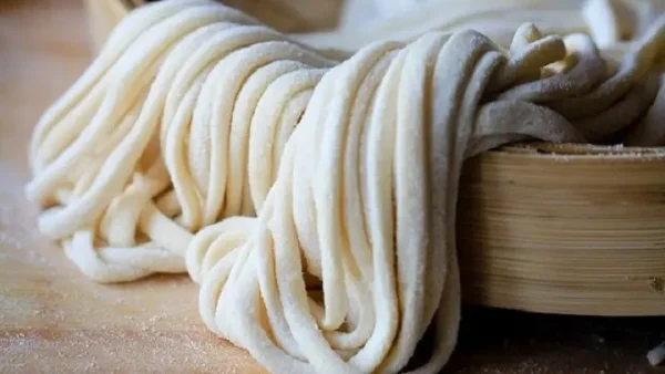 Hướng Dẫn Làm Mì Sợi Tại Nhà Dai Ngon Chuẩn Vị