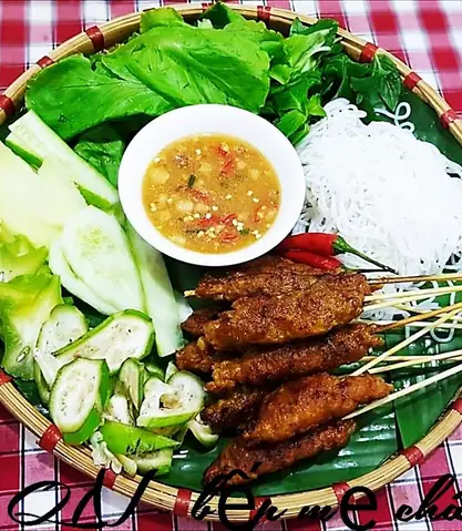 Hướng Dẫn Chi Tiết Cách Làm Nem Nướng Thơm Ngon, Dai Giòn Chuẩn Vị Tại Nhà Hướng Dẫn Chi Tiết Cách Làm Nem Nướng Thơm Ngon, Dai Giòn Chuẩn Vị Tại Nhà