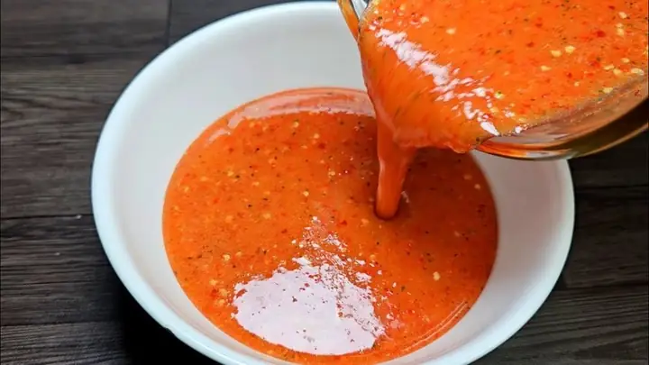 Bí Quyết Làm Muối Ớt Đỏ Chấm Hải Sản Thơm Cay Chuẩn Vị Tại Nhà Bí Quyết Làm Muối Ớt Đỏ Chấm Hải Sản Thơm Cay Chuẩn Vị Tại Nhà