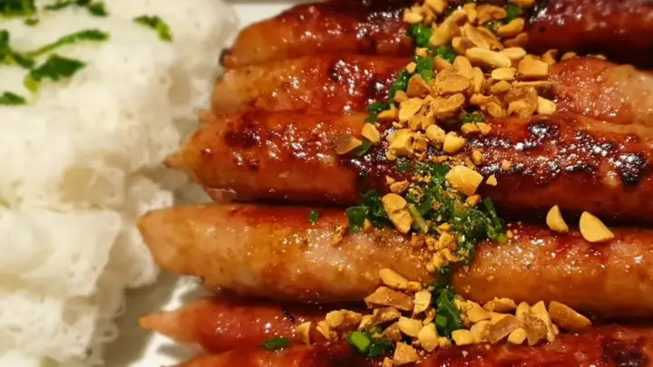 Hướng Dẫn Làm Nem Nướng Đơn Giản Nhất Tại Nhà: Từ Nguyên Liệu Đến Thành Phẩm Hướng Dẫn Làm Nem Nướng Đơn Giản Nhất Tại Nhà: Từ Nguyên Liệu Đến Thành Phẩm