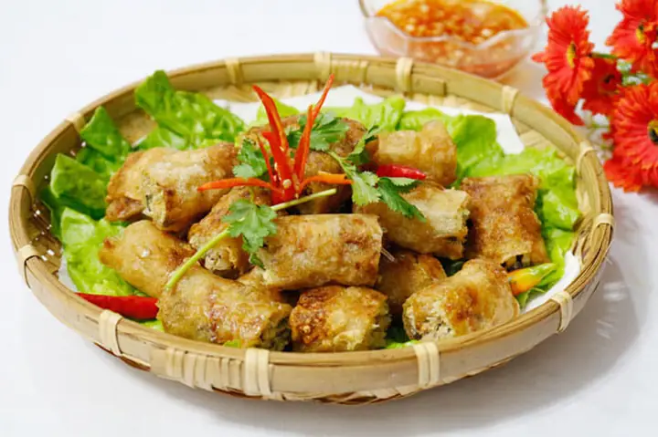 Bí Quyết Rán Nem Giòn Lâu Vàng Đẹp Chuẩn Vị Gia Đình Bí Quyết Rán Nem Giòn Lâu Vàng Đẹp Chuẩn Vị Gia Đình