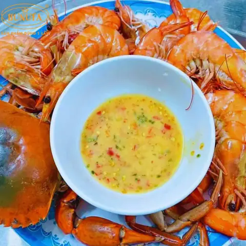 Cách Làm Nước Chấm Sữa Đặc Thơm Ngon Chuẩn Vị & Các Biến Tấu Hấp Dẫn Cách Làm Nước Chấm Sữa Đặc Thơm Ngon Chuẩn Vị & Các Biến Tấu Hấp Dẫn