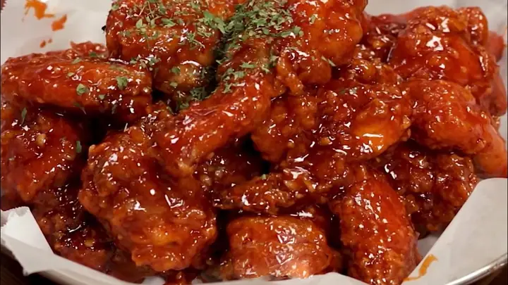 Cách Làm Sốt Cay Đơn Giản: Công Thức Nhanh Chóng Cho Mọi Món Ăn Cách Làm Sốt Cay Đơn Giản: Công Thức Nhanh Chóng Cho Mọi Món Ăn