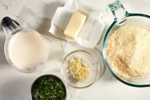 Cách Làm Nước Sốt Pizza Chuẩn Vị Ý Tại Nhà Đơn Giản & Ngon